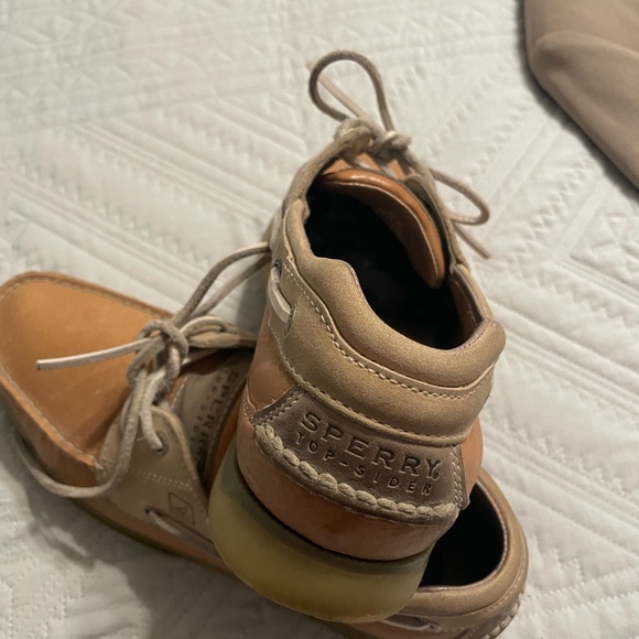 Sperry Men's Brown and Cream Boat Shoes - Picture 6 of 11